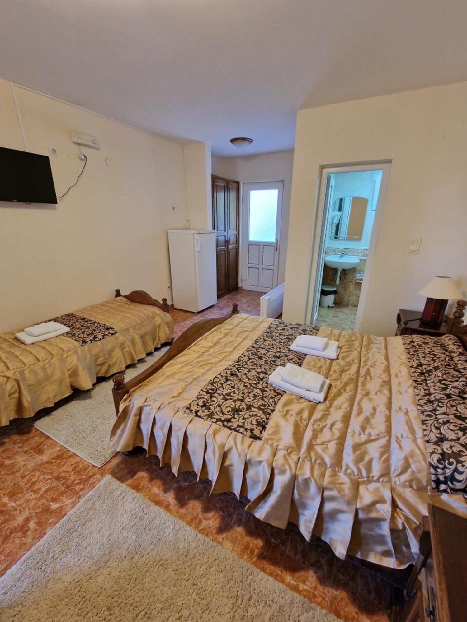 Villa Izvor Sutomore Exteriör bild